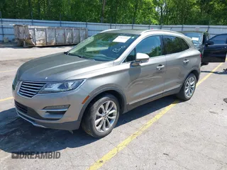 2017 Lincoln MKC Select with VIN 5LMCJ2D9XHUL46424, listed as a IAAI auction lot 42363939 with Not provided miles and . Bid and sale history available at DreamBid. Image 2.