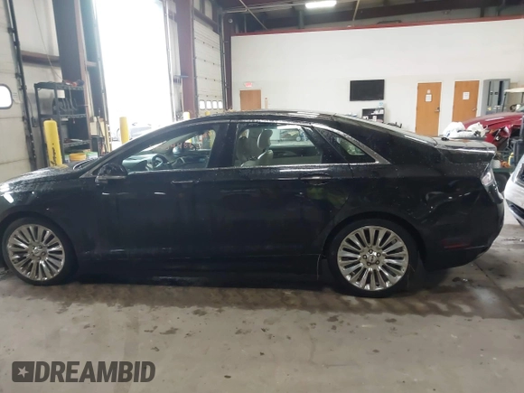 2016 Lincoln MKZ Hybrid with VIN 3LN6L2LU0GR608232, listed as a IAAI auction lot 41034486 with 99,637 mi miles and . Bid and sale history available at DreamBid. Image 13.