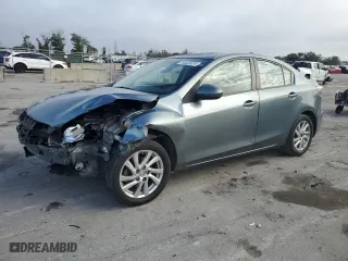 2012 Mazda Mazda3 i Touring with VIN JM1BL1VF1C1514943, listed as a Copart auction lot 85533224 with 162,291 mi miles and Salvage Title. Bid and sale history available at carsss.com. Image 1.