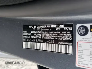 2017 Mercedes-Benz E 300 Luxury with VIN WDDZF4KB2HA187054, listed as a Copart auction lot 59384905 with 125,166 mi miles and Salvage title. Bid and sale history available at DreamBid. Image 13.