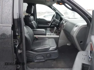 2008 Ford F-150 XLT с VIN 1FTPW12538FA40559, выставлен на аукционе IAAI как лот 41200440 с пробегом 243 970 миль миль и . История ставок и продаж доступна на DreamBid. Изображение 5.
