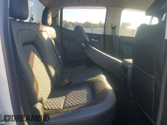 2015 Chevrolet Colorado 2WD Z71 with VIN 1GCGSCE3XF1139200, listed as a Copart auction lot 86397434 with 67,225 mi miles and Salvage title. Bid and sale history available at DreamBid. Image 10.