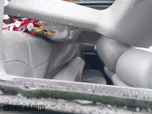 2003 Ford F-250 XL с VIN 1FTNX21P43EC51720, выставлен на аукционе IAAI как лот 41906325 с пробегом Не указан миль и . История ставок и продаж доступна на DreamBid. Изображение 8.