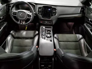 2017 Volvo XC90 R-Design with VIN YV4BC0PM5H1131226, listed as a Copart auction lot 67935912 with 69,644 mi miles. Bid and sale history available at carsss.com. Image 8.