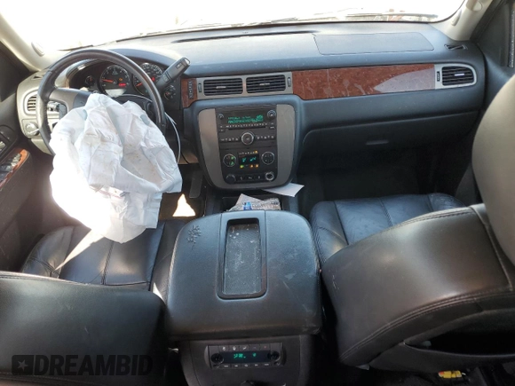 2014 GMC Yukon SLT with VIN 1GKS1CE00ER229897, listed as a Copart auction lot 88153085 with 213,106 mi miles and Salvage Title. Bid and sale history available at carsss.com. Image 8.