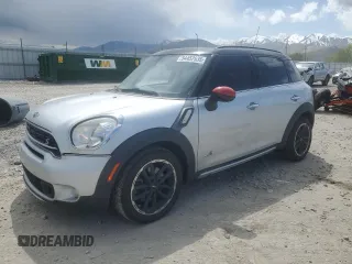 2015 MINI Countryman S z VIN WMWZC5C54FWP42388, wystawiony jako Copart lot #54452635 z przebiegiem 94 902 mil mil oraz Szkoda całkowita • Salvage title. Historia ofert i sprzedaży dostępna na DreamBid. Obrazek 1.