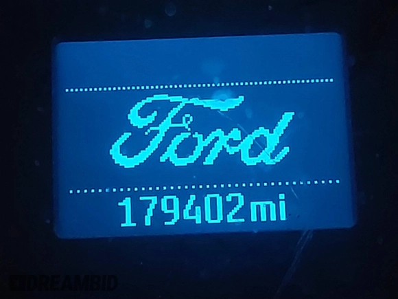 2016 Ford Transit z VIN 1FTBW2CGXGKA81714, wystawiony jako IAAI lot #41699102 z przebiegiem 179 402 mil mil oraz . Historia ofert i sprzedaży dostępna na DreamBid. Obrazek 16.