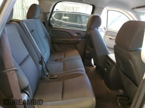 2012 Chevrolet Tahoe LS z VIN 1GNSCAE06CR318744, wystawiony jako Copart lot #46444455 z przebiegiem 194 651 mil mil oraz Czysty tytuł • Clean title. Historia ofert i sprzedaży dostępna na DreamBid. Obrazek 11.