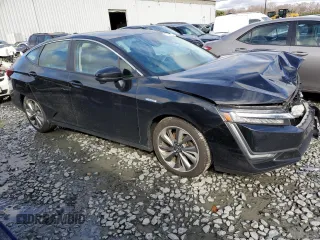 2018 Honda Clarity with VIN JHMZC5F17JC005187, listed as a Copart auction lot 67424942 with 124,862 mi miles. Bid and sale history available at carsss.com. Image 4.