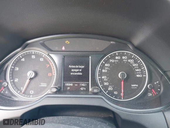 2015 Audi Q5 Premium Plus with VIN WA1DGAFP6FA079260, listed as a IAAI auction lot 41567591 with 195,848 mi miles. Bid and sale history available at carsss.com. Image 7.