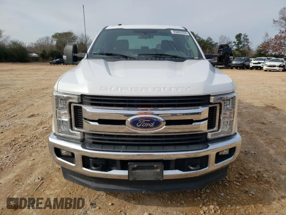 2019 Ford F-250 XL with VIN 1FT7X2BT0KEC44508, listed as a Copart auction lot 85003334 with 209,940 mi miles and Salvage title. Bid and sale history available at DreamBid. Image 5.