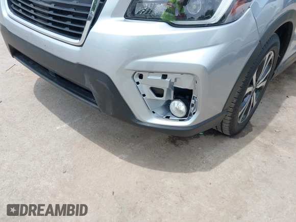 2021 Subaru Forester Limited with VIN JF2SKASC6MH565975, listed as a IAAI auction lot 42457391 with 47,318 mi miles and . Bid and sale history available at DreamBid. Image 18.
