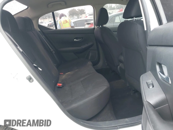 2020 Nissan Sentra S z VIN 3N1AB8BV1LY251208, wystawiony jako IAAI lot #42030362 z przebiegiem 55 257 mil mil oraz . Historia ofert i sprzedaży dostępna na DreamBid. Obrazek 8.
