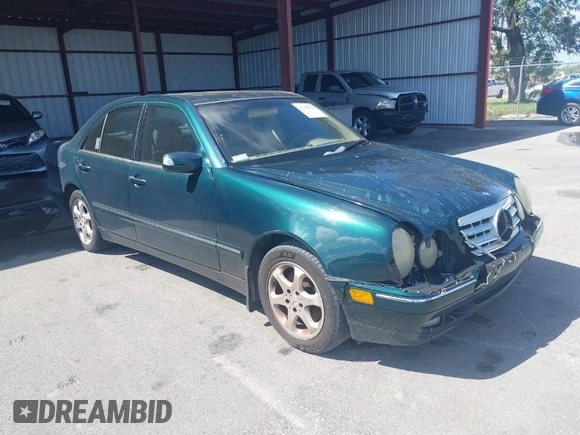 2002 Mercedes-Benz E-Class with VIN WDBJF65J92B458634, listed as a IAAI auction lot 41910356 with 1 mi miles. Bid and sale history available at carsss.com. Image 1.