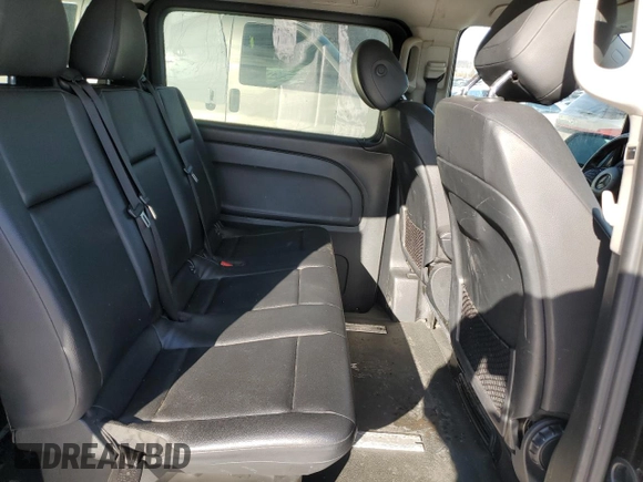 2018 Mercedes-Benz Metris Passenger z VIN WD4PG2EE6J3481288, wystawiony jako Copart lot #44712935 z przebiegiem 91 210 mil mil oraz Tytuł czysty. Historia ofert i sprzedaży dostępna na DreamBid. Obrazek 11.