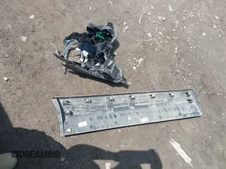 2020 GMC Terrain SLT с VIN 3GKALVEV2LL259355, выставлен на аукционе IAAI как лот 42371288 с пробегом 127 817 миль миль и . История ставок и продаж доступна на DreamBid. Изображение 11.