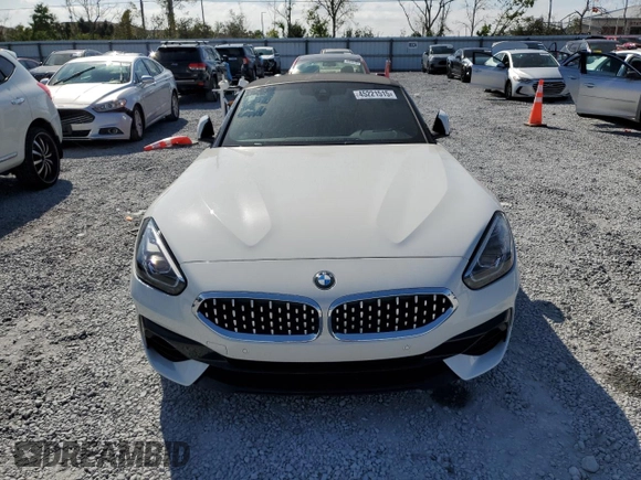 2019 BMW Z4 sDrive30i z VIN WBAHF3C58KWW33806, wystawiony jako Copart lot #45221515 z przebiegiem 19 130 mil mil oraz Szkoda całkowita • Salvage title. Historia ofert i sprzedaży dostępna na DreamBid. Obrazek 5.