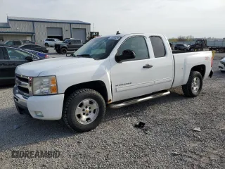 2011 Chevrolet Silverado 1500 LT with VIN 1GCRKSE32BZ174652, listed as a Copart auction lot 53080435 with 163,371 mi miles and Salvage Title. Bid and sale history available at DreamBid. Image 1.