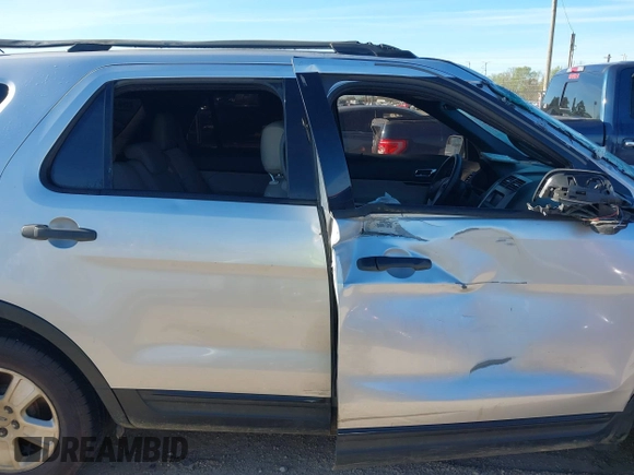 2014 Ford Explorer with VIN 1FM5K7B82EGB15530, listed as a IAAI auction lot 41817982 with 215,161 mi miles and . Bid and sale history available at DreamBid. Image 13.