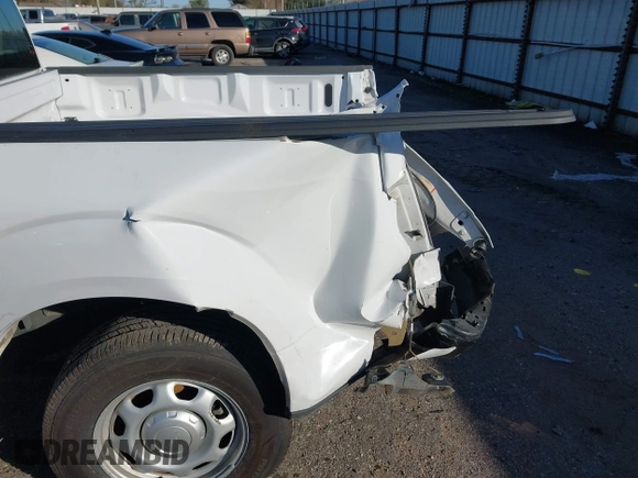 2019 Ford F-150 XL z VIN 1FTEW1CB7KKF01935, wystawiony jako IAAI lot #41224968 z przebiegiem 52 864 mil mil oraz . Historia ofert i sprzedaży dostępna na DreamBid. Obrazek 6.