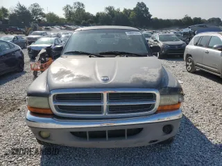 2001 Dodge Dakota Sport with VIN 1B7GG22N71S336152, listed as a Copart auction lot 70697244 with 256,693 mi miles and Salvage Title. Bid and sale history available at carsss.com. Image 5.