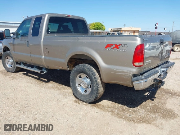 2006 Ford F-250 XL z VIN 1FTSX21546ED26258, wystawiony jako IAAI lot #41955012 z przebiegiem 186 711 mil mil oraz . Historia ofert i sprzedaży dostępna na DreamBid. Obrazek 6.