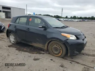 2013 Scion xD z VIN JTKKUPB47D1035844, wystawiony jako Copart lot #58843915 z przebiegiem 164 586 mil mil oraz Szkoda całkowita • Salvage title. Historia ofert i sprzedaży dostępna na DreamBid. Obrazek 4.