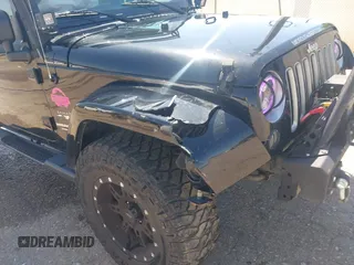 2017 Jeep Wrangler Unlimited Sahara with VIN 1C4BJWEG4HL637482, listed as a IAAI auction lot 41951349 with 76,030 mi miles. Bid and sale history available at carsss.com. Image 6.