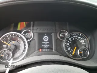 2019 Ram 2500 Tradesman z VIN 3C6UR4CJ1KG517879, wystawiony jako Copart lot #65409294 z przebiegiem 87 132 mil mil oraz Szkoda całkowita • Salvage title. Historia ofert i sprzedaży dostępna na DreamBid. Obrazek 9.