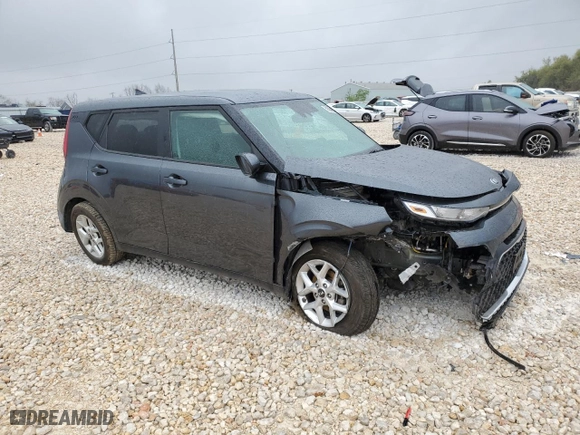 2021 Kia Soul X-Line with VIN KNDJ23AU4M7772919, listed as a Copart auction lot 50230035 with 0 mi miles and Salvage Title. Bid and sale history available at carsss.com. Image 4.