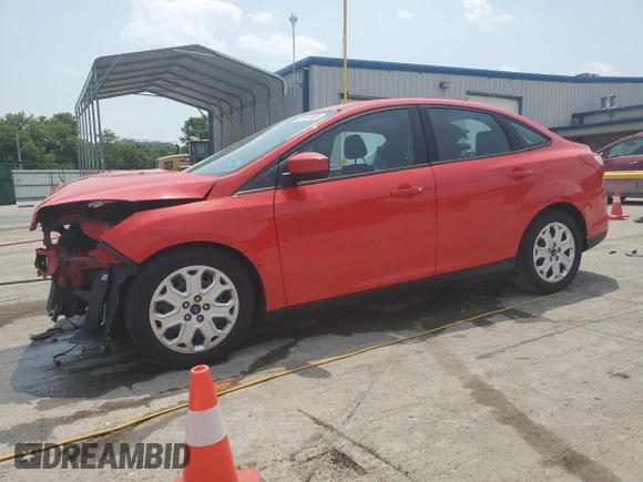 2012 Ford Focus SE with VIN 1FAHP3F22CL253922, listed as a Copart auction lot 59124055 with 112,421 mi miles and Salvage title. Bid and sale history available at DreamBid. Image 1.