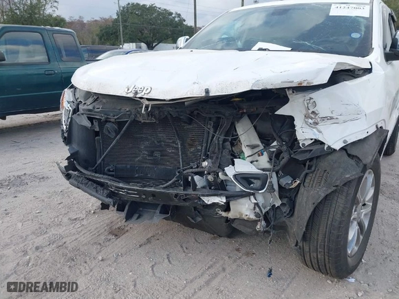 2015 Jeep Grand Cherokee Limited with VIN 1C4RJFBG8FC753817, listed as a IAAI auction lot 41247003 with 86,658 mi miles. Bid and sale history available at carsss.com. Image 6.