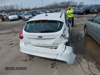 2013 Ford Focus Electric with VIN 1FADP3R49DL273355, listed as a IAAI auction lot 41931111 with 17,078 mi miles and . Bid and sale history available at DreamBid. Image 16.
