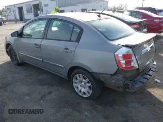 2011 Nissan Sentra SR with VIN 3N1AB6AP8BL636591, listed as a IAAI auction lot 41617595 with 189,995 mi miles and . Bid and sale history available at DreamBid. Image 3.