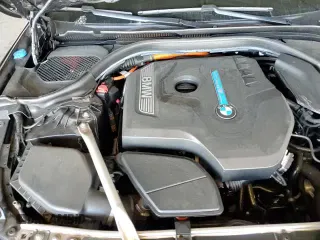 2020 BMW 5 Series 530e with VIN WBAJA9C04LCE17898, listed as a Copart auction lot 66475115 with 12,780 mi miles and Salvage title. Bid and sale history available at DreamBid. Image 13.