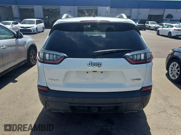 2019 Jeep Cherokee Altitude with VIN 1C4PJMLX6KD361465, listed as a IAAI auction lot 42730449 with 116,730 mi miles and . Bid and sale history available at DreamBid. Image 18.