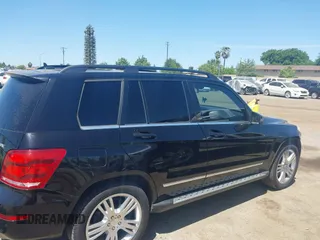 2013 Mercedes-Benz GLK with VIN WDCGG8JBXDG051067, listed as a IAAI auction lot 42107151 with 123,576 mi miles. Bid and sale history available at carsss.com. Image 14.