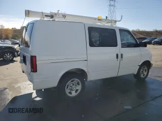 2004 Chevrolet Astro Cargo with VIN 1GCDM19X14B120217, listed as a Copart auction lot 78455164 with 209,180 mi miles and Salvage Title. Bid and sale history available at carsss.com. Image 3.