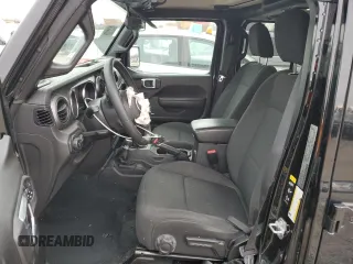 2022 Jeep Wrangler Unlimited Sport with VIN 1C4HJXDN4NW144864, listed as a Copart auction lot 81532584 with 34,830 mi miles and Salvage Title. Bid and sale history available at DreamBid. Image 7.