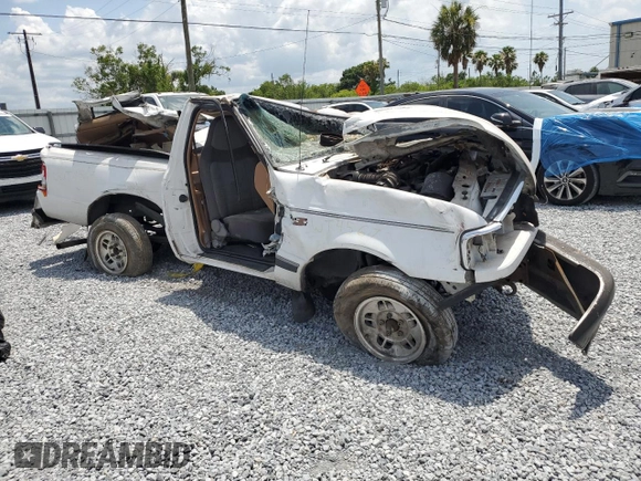 1996 Ford Ranger XL z VIN 1FTCR10A9TUC07873, wystawiony jako Copart lot #58497945 z przebiegiem Nie podano mil oraz Szkoda całkowita • Salvage title. Historia ofert i sprzedaży dostępna na DreamBid. Obrazek 4.