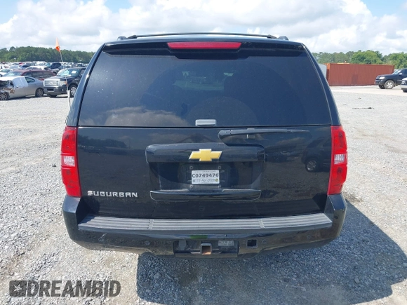 2013 Chevrolet Suburban LT with VIN 1GNSCJE03DR121628, listed as a IAAI auction lot 42629432 with 223,761 mi miles and . Bid and sale history available at DreamBid. Image 16.