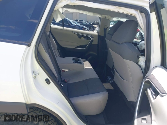 2021 Toyota RAV4 XLE with VIN 2T3W1RFV2MW146030, listed as a IAAI auction lot 42366687 with 88,889 mi miles and . Bid and sale history available at DreamBid. Image 8.