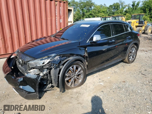 2018 Infiniti QX30 Premium with VIN SJKCH5CR2JA043955, listed as a Copart auction lot 63147374 with 100,194 mi miles and Salvage Title. Bid and sale history available at carsss.com. Image 1.