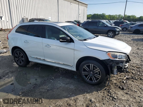 2017 Volvo XC60 Dynamic with VIN YV440MDRXH2071771, listed as a Copart auction lot 56673365 with 62,637 mi miles and Salvage title. Bid and sale history available at DreamBid. Image 4.