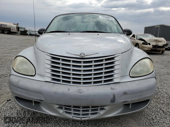 2002 Chrysler PT Cruiser z VIN 3C4FY48B32T246613, wystawiony jako Copart lot #52969915 z przebiegiem 104 273 mil mil oraz Szkoda całkowita • Salvage title. Historia ofert i sprzedaży dostępna na DreamBid. Obrazek 5.