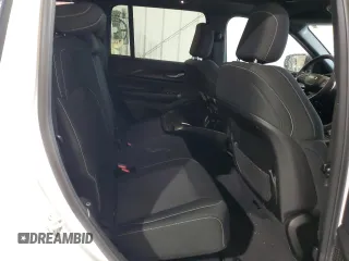 2024 Jeep Grand Cherokee Laredo X with VIN 1C4RJGAG2RC185995, listed as a Copart auction lot 56421785 with 19,068 mi miles and Salvage title. Bid and sale history available at DreamBid. Image 11.