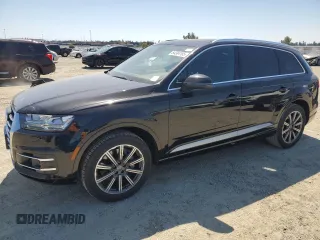 2017 Audi Q7 Premium Plus with VIN WA1LAAF71HD034256, listed as a Copart auction lot 64384185 with 104,140 mi miles and Clean title. Bid and sale history available at DreamBid. Image 1.