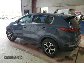 2022 Kia Sportage LX z VIN KNDPMCAC8N7983117, wystawiony jako Copart lot #56585455 z przebiegiem 33 239 mil mil oraz Szkoda całkowita • Salvage title. Historia ofert i sprzedaży dostępna na DreamBid. Obrazek 2.
