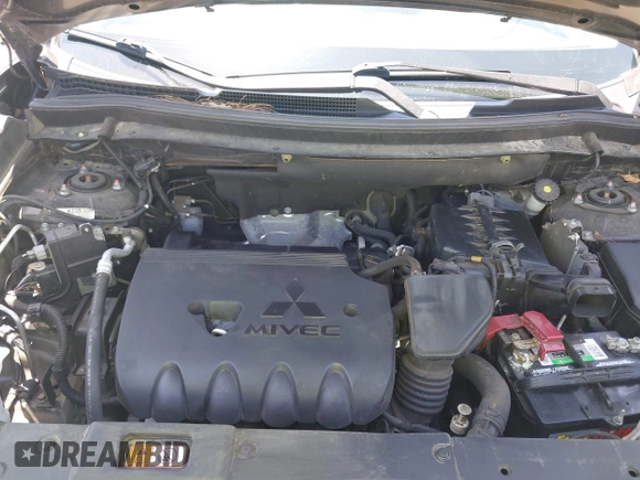 2018 Mitsubishi Outlander ES z VIN JA4AD2A33JZ069124, wystawiony jako IAAI lot #42299519 z przebiegiem 200 805 mil mil oraz . Historia ofert i sprzedaży dostępna na DreamBid. Obrazek 10.