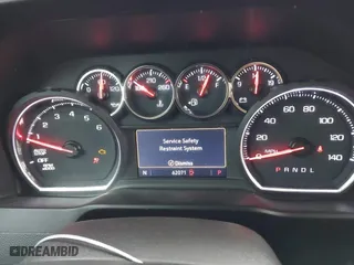 2019 Chevrolet Silverado 1500 LT with VIN 3GCPWCED2KG192403, listed as a IAAI auction lot 41549177 with 62,071 mi miles. Bid and sale history available at carsss.com. Image 7.